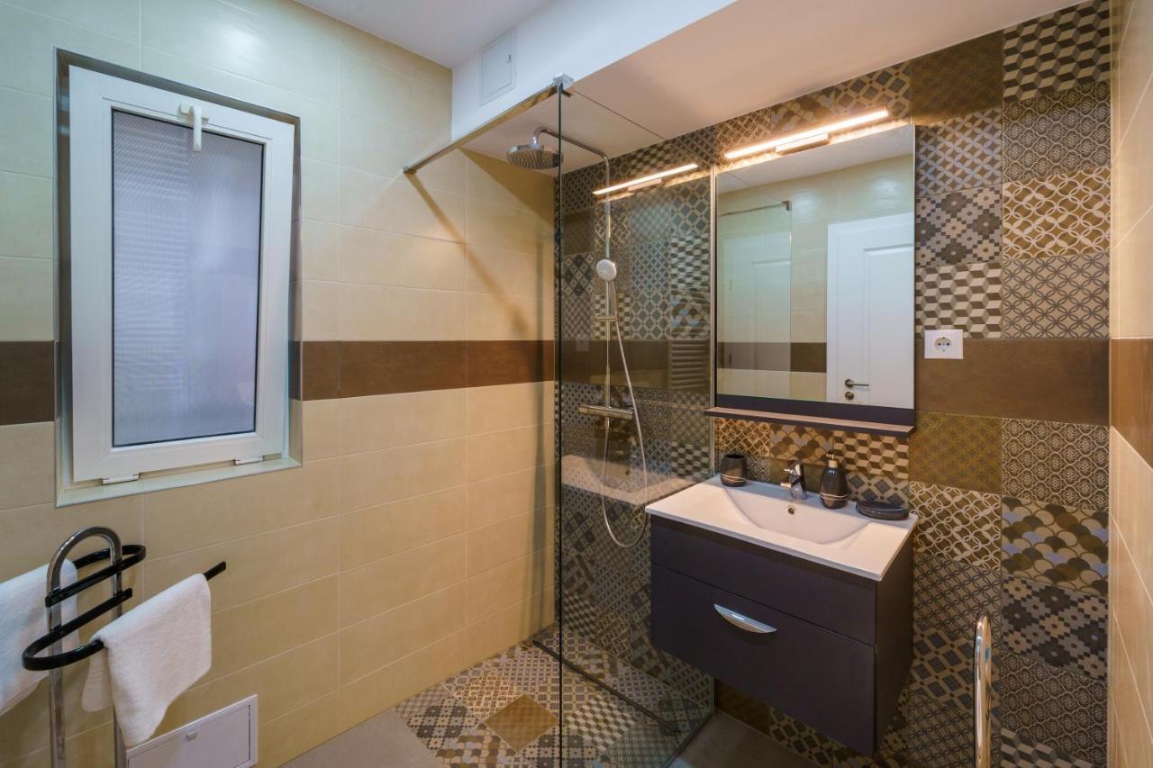 Main Square 5 Star Luxury Apartment With View Cluj Napoca Bagian luar foto